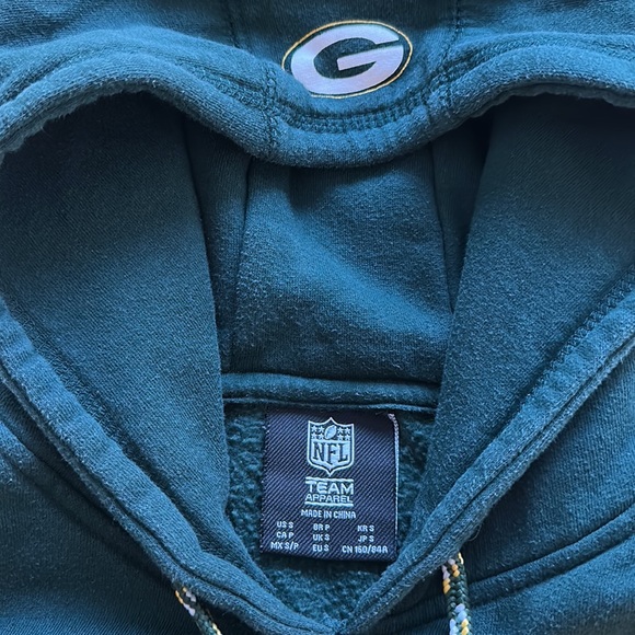 Green Bay Packers Hooodie - Picture 2 of 2
